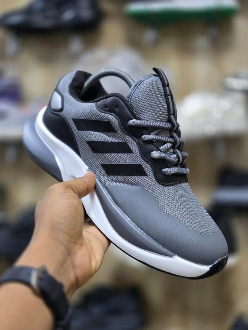 StrideFlex Sport Sneakers 1